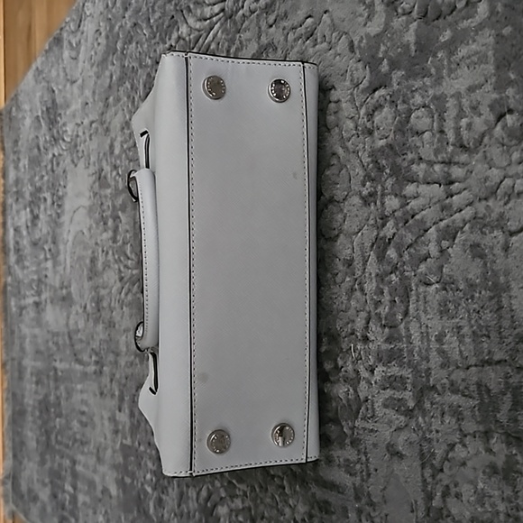 Michael Kors gray purse - Picture 6 of 15